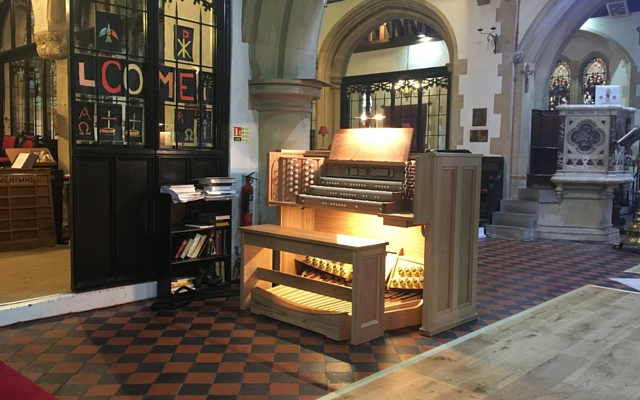 St Peter's Caversham, Regent Classic Organ