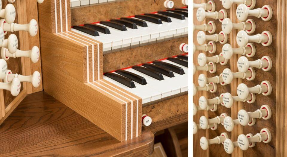 Regent Classic Organ keyboard and Stops