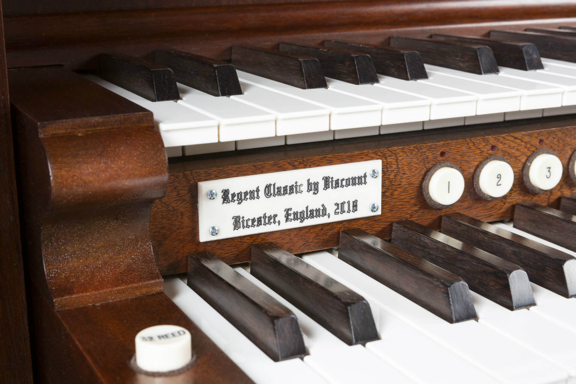 Skinner Style Organ – builders label