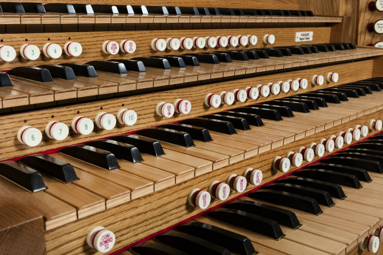 Wellington Cathedral - Keyboard