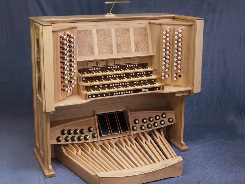 Regent Classic Cathedral Style Organ