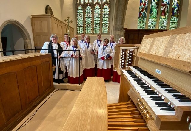 Holy Trinity Church Organ and Choir