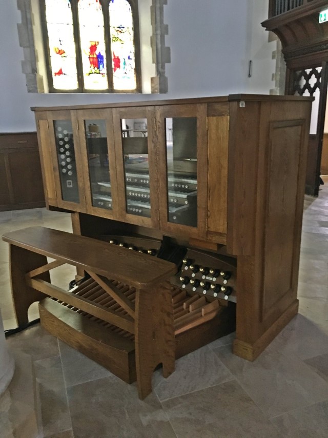 Organ Console All Saints Wokingham